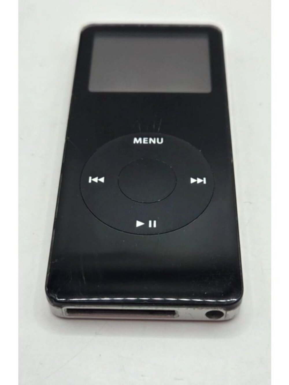 Apple iPod Nano 1st Gen 1GB Black MP3 Player A1137 For Parts